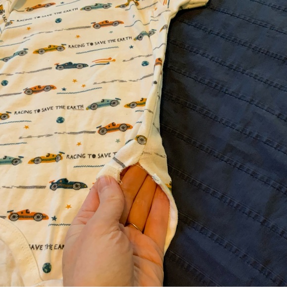 ⭐️ 5 for $15 Save the Earth Onesie - Picture 2 of 5